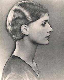 Ман Рей - Портрет Ли Миллер. 1930